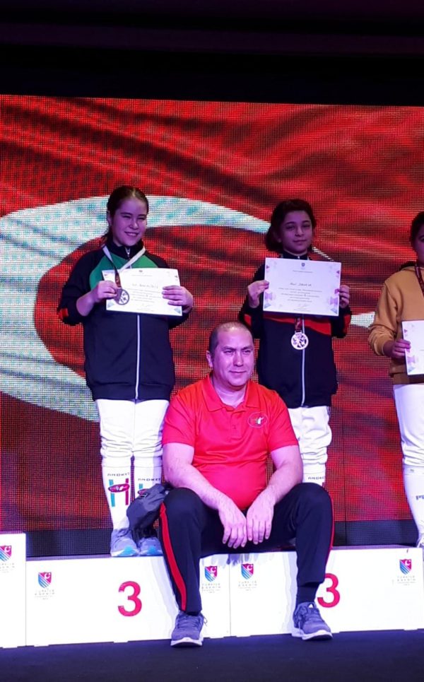 02.02.2020 Antalya Açık Eskrim Turnuvası U10 Kızlar Kılıç Işıl Betül Elüstü ve Hazal Sakarya 3.cülüğü paylaştılar